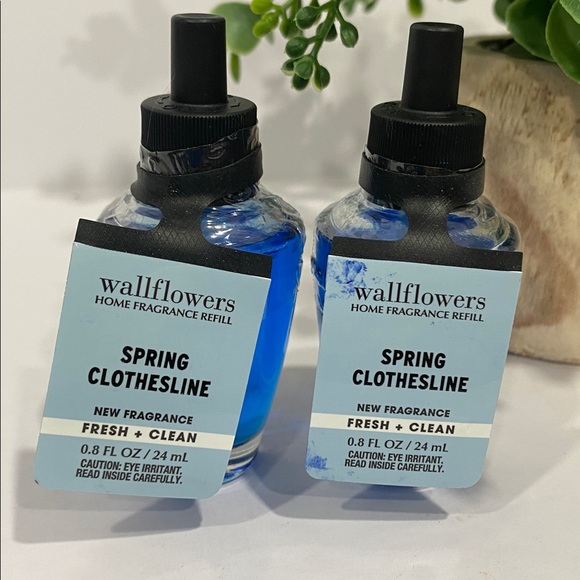 Bath & Body Works “Spring Clothesline” 2 New Wallflower Refills - Picture 1 of 5